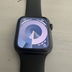 Apple Watch SE 44mm GPS + Cellular Unlocked 