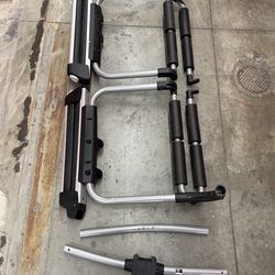 Tesla Y roof rack - snowboard attachment