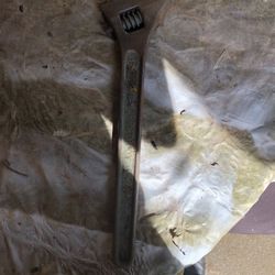 Small Adjustable  Wrench 