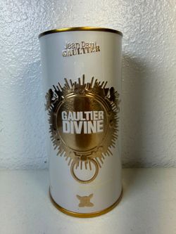 Jean paul divine Gaultier perfume