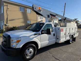 2012 Ford F-350 Chassis