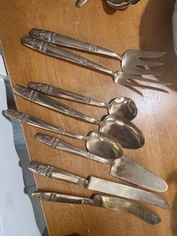 136 Pcs  Dinner Flatware’s
