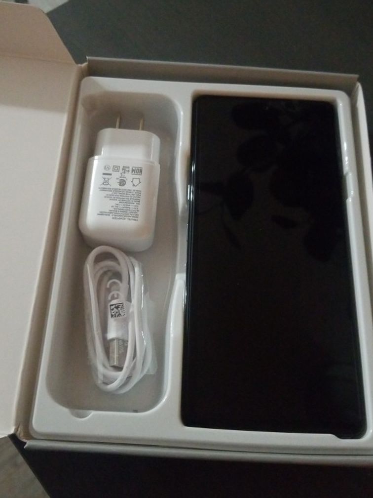 LG STYLO 6 FACTORY UNLOCK 64GB