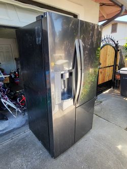 LG refrigerator