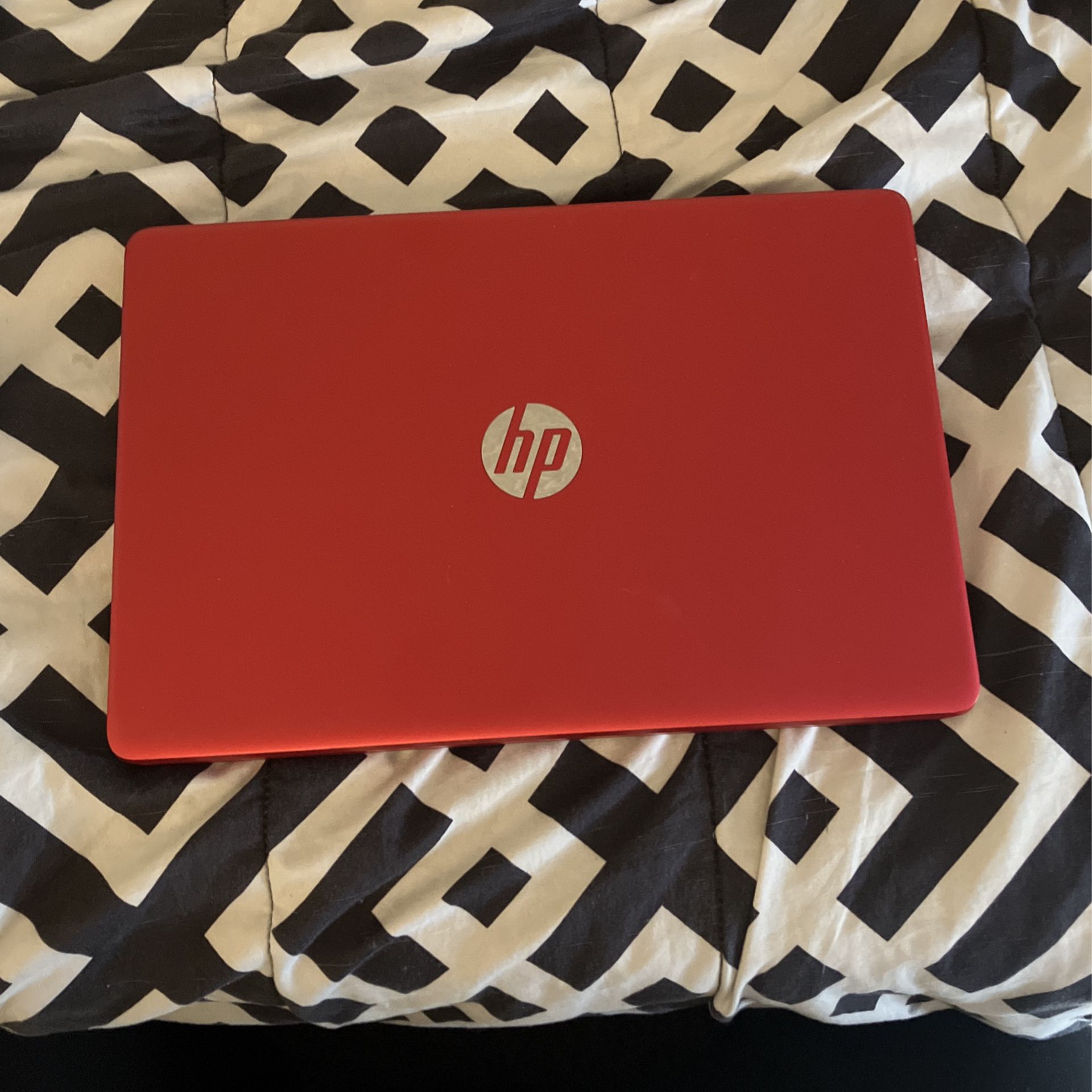Laptop Hardly Used For Sale