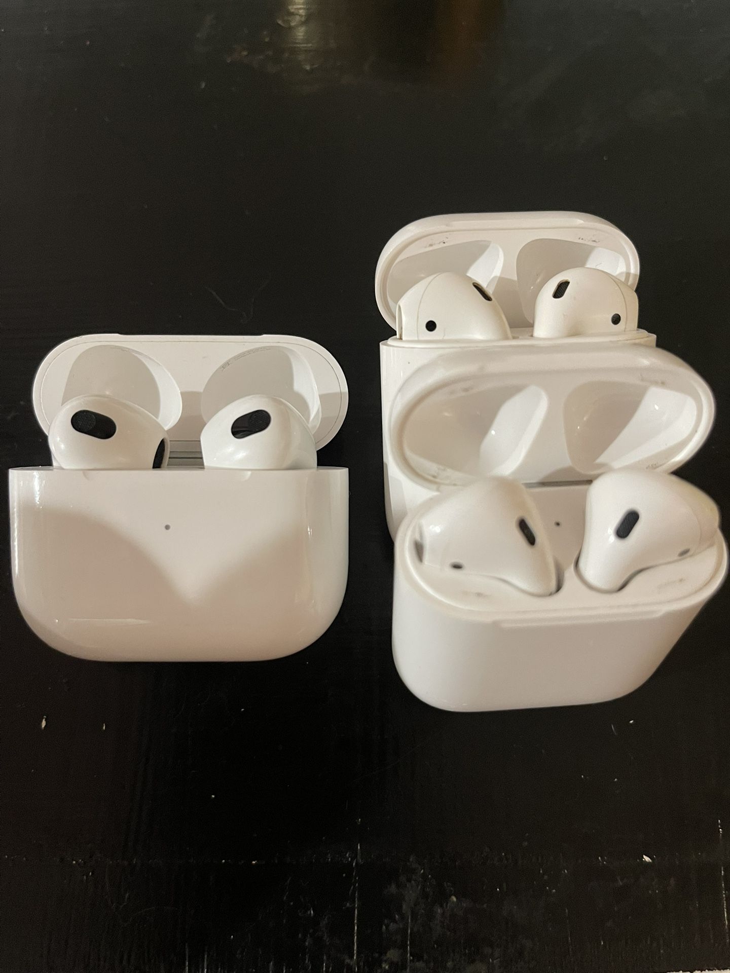 AirPods 1,2 And 3