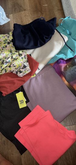 Women shorts