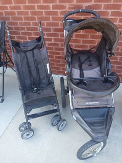 2 baby strollers