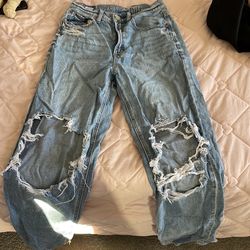 american eagle ripped jeans