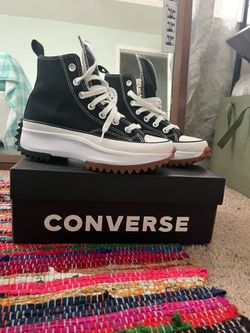 Converse Platform High Tops – Like New size 6