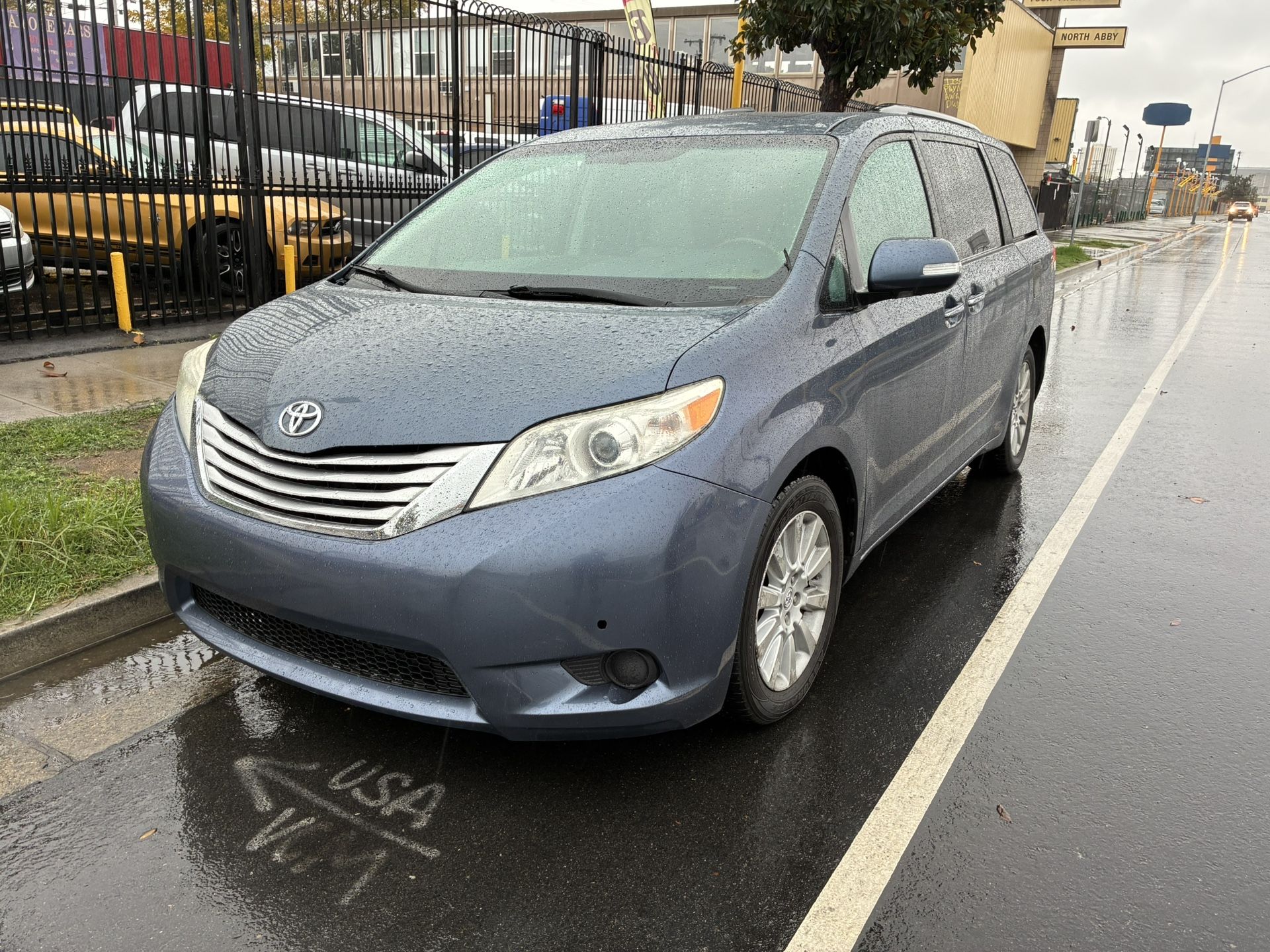 2013 Toyota Sienna