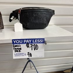 Black Gucci Fanny Pack 