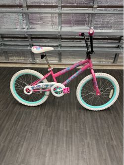Huffy 20” Girls Bike – Great Condition – Pink & Teal