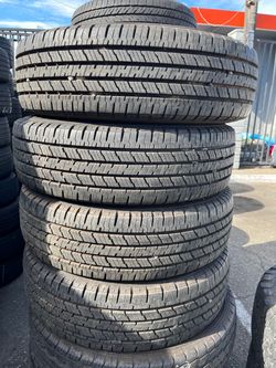Vendo 225/75/r16 LT Hamkom las 4 por $200