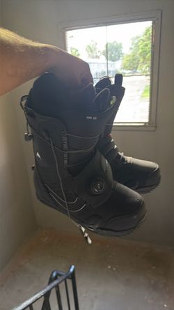Burton Snow shoes size 13