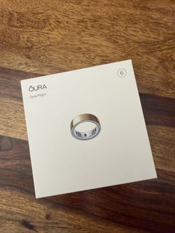 Oura Ring 4 (brand new, unopened)