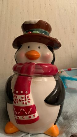 Penguin cookie jar
