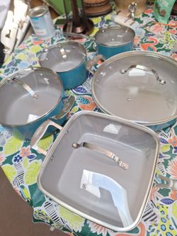 Gotham  cookware set
