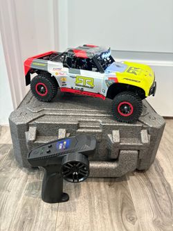 FMS 1/18 FSC18 Ford Bronco Ready to Run EB RC Truck Basher
