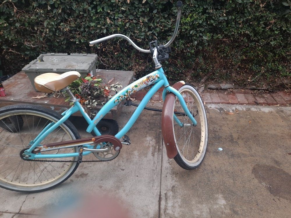 Turquoise WOMENS vintage NIRVE BICYCLE beach Cruiser Tan And Brown