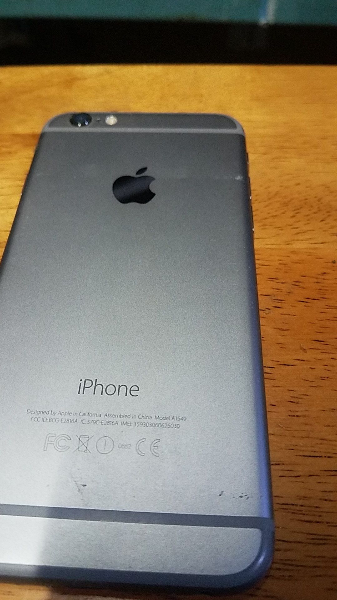 Space Grey crackled iPhone 6 no home button for parts