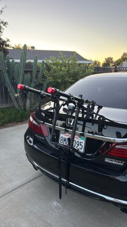 Allen model 103DN trunk bike rack carrier for 3 bike
