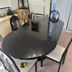 Kitchen Table And Chairs 