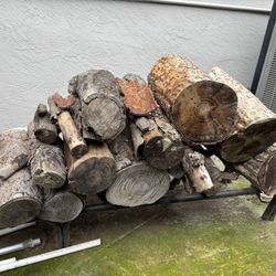 🔥 Firewood Logs and rack