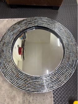 2 mirrors