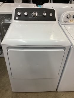 GE Top Control 7.2 cu.ft. Electric Dryer with Auto Dry and Reversible Door New Scratch and Dent