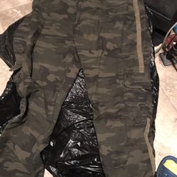 Camo Cargo Pants 31 Waist Excellent Condition 