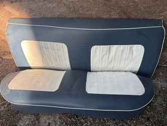 1975 Ford ltd back seat Part
