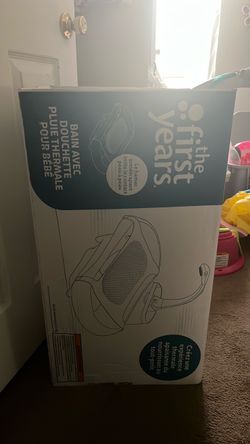 Baby bathtub/shower