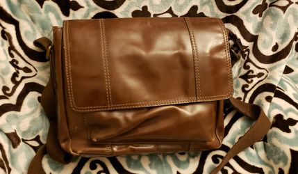 Fossil leather messenger bag small