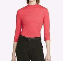 Nike DriFit NikeGolf Coral 3/4 Sleeve Ribbed Athletic Top