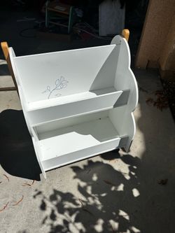 Toy organizer