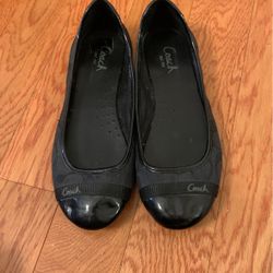 Coach Black Signature Flat Size 6