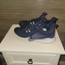 Kobe Mamba Fury Blue...Size 8