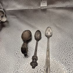3 Vintage spoons by rolex & Oneida