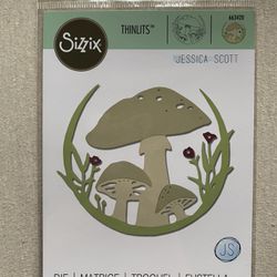 Sizzix Thinlits Die Mushroom Wreath 663420