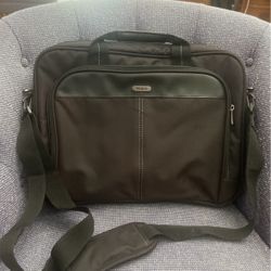 Târgușor Laptop Bag