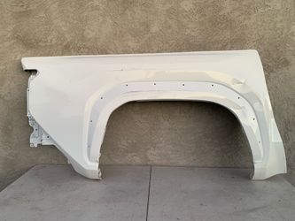 Toyota Tacoma Right Passenger Bedside