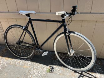 goodbike everything work good tires size 28”