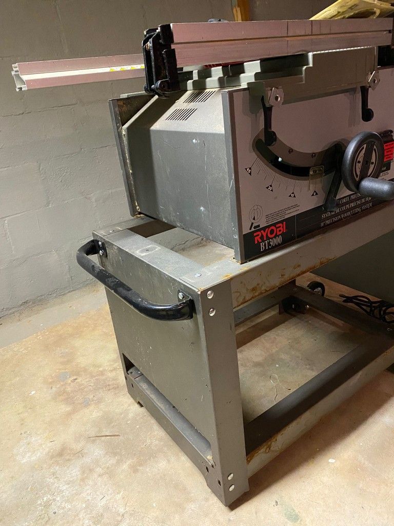 Bt3000 Ryobi Precision Table Saw