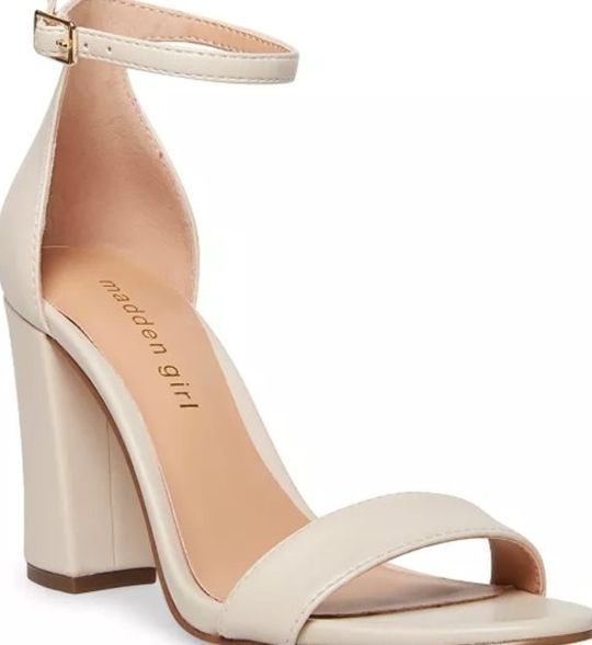 Madden Girl Bella Two-Piece Block Heel Sandal....sz. 9.5