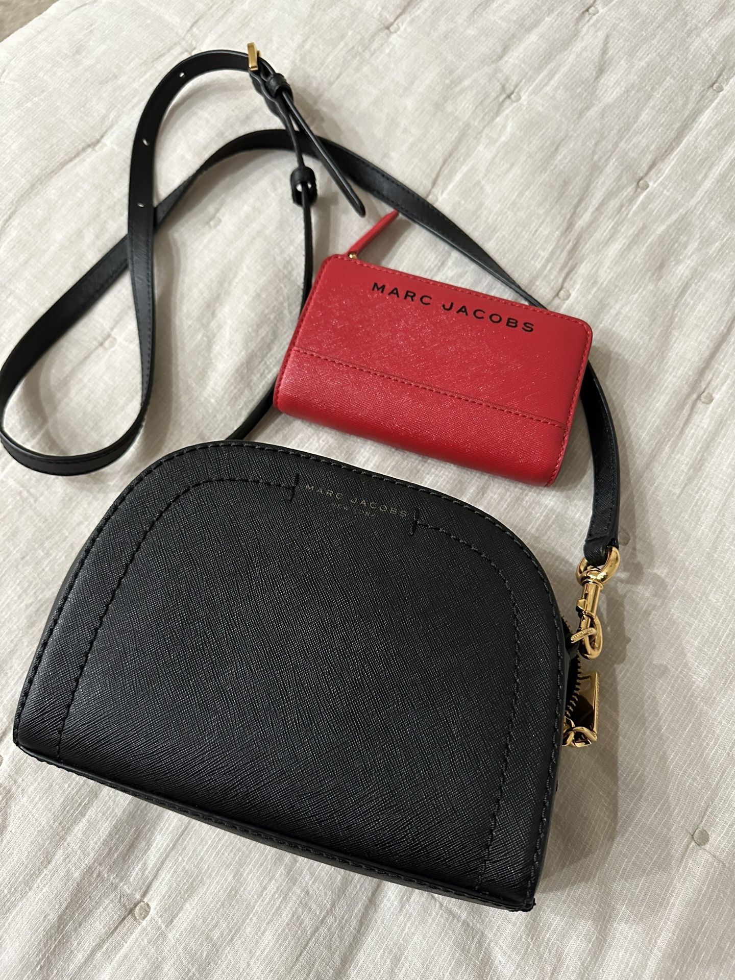 Marc Jacobs Wallet + Crossbody purse Set