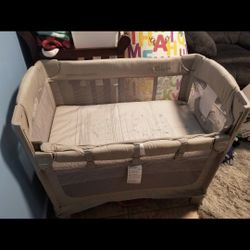 Mini Arms Reach 2 In 1 Cosleeper