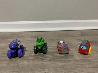 Mini toy vehicles