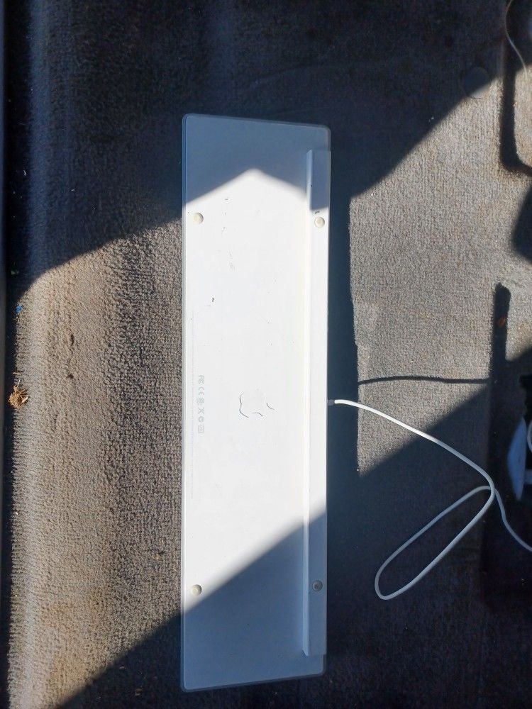Apple Computer Keyboard for Sale in Fresno, CA OfferUp