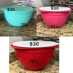 Tupperware Bowls